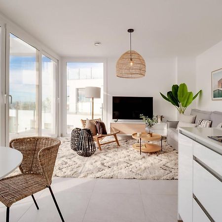 Bayview Hills, Luxury 2 Bedroom Apartment Malaga Exterior photo