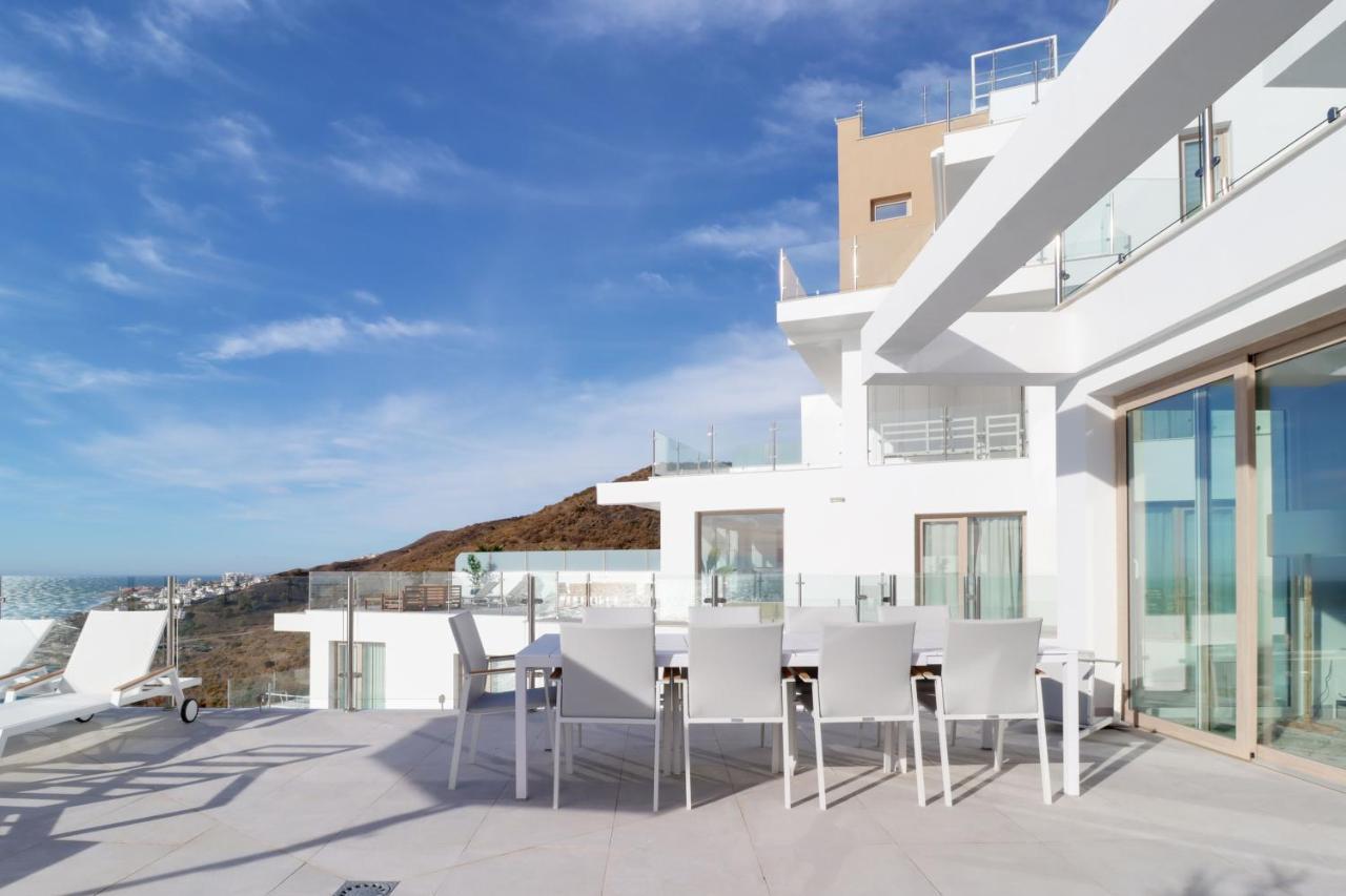 Bayview Hills, Luxury 2 Bedroom Apartment Malaga Exterior photo